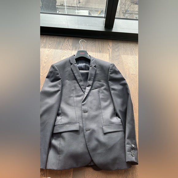 Hugo Boss Suit - Picture 2 of 5
